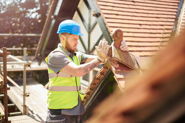 Best Storm Damage Roof Repair  in Lla Lla, WA